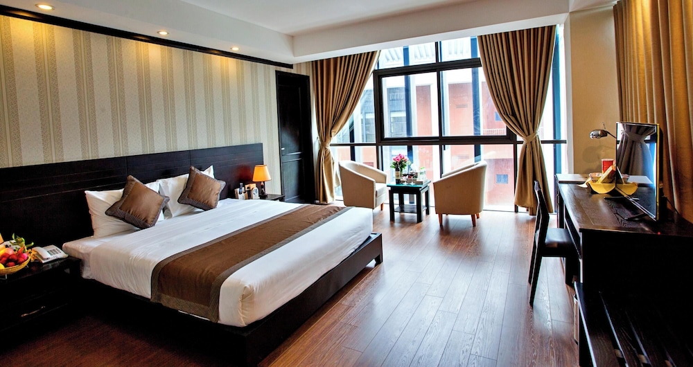 TOP HOTEL 21/60
