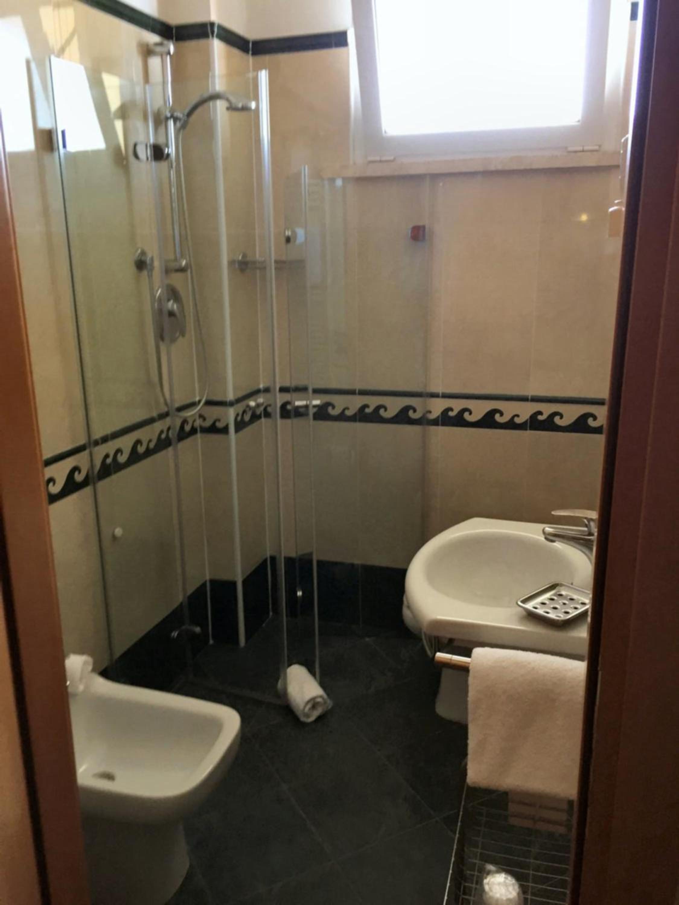 Hotel Byron Rimini 49/50