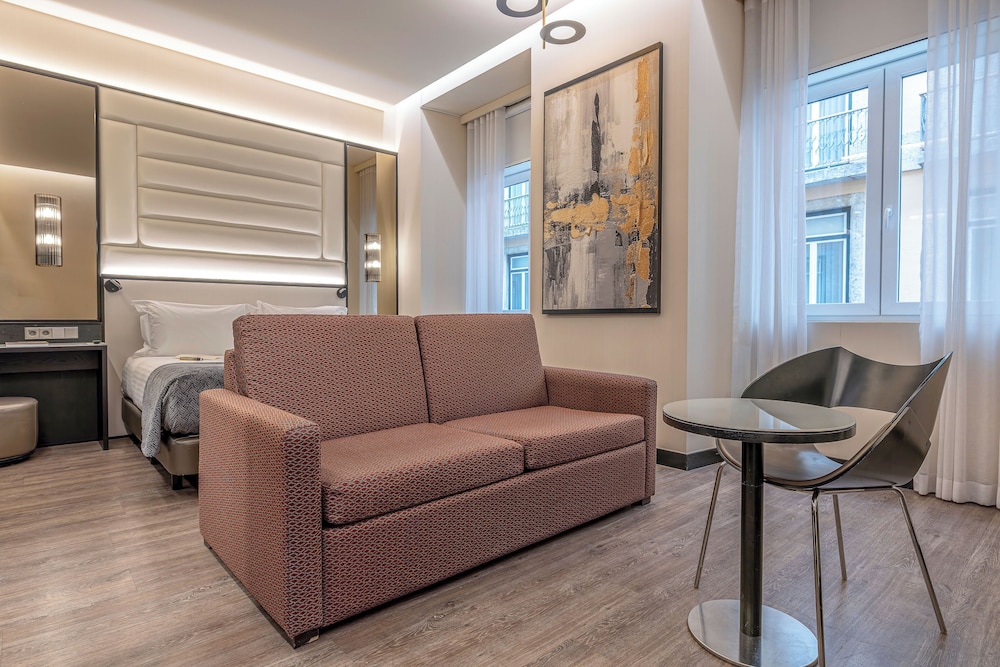 Hotel Santa Justa Lisboa 48/68