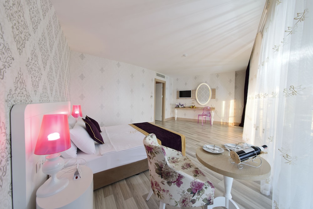 Raymar Resort and Aqua 50/50