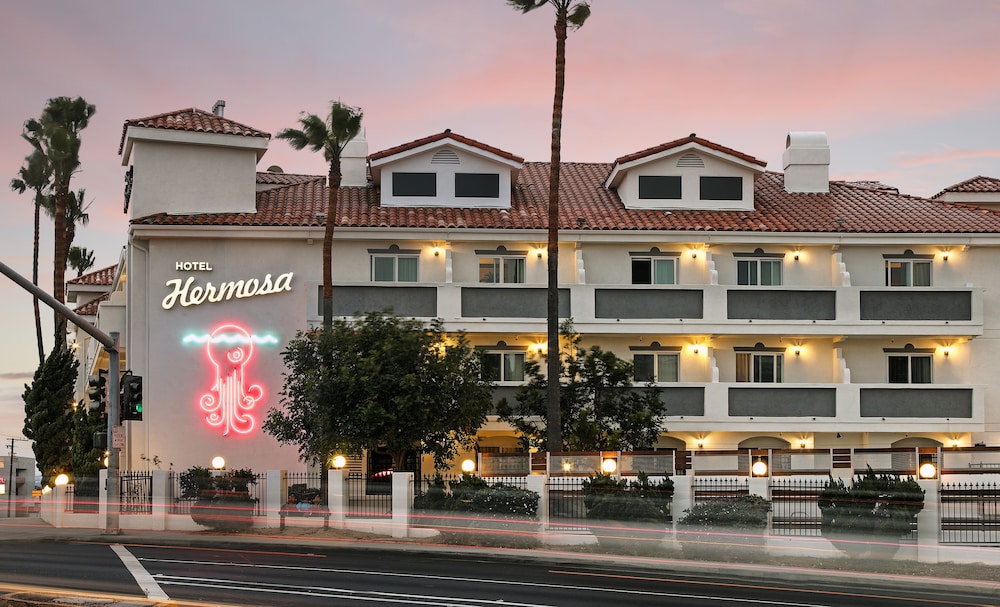 Hotel Hermosa 3/52