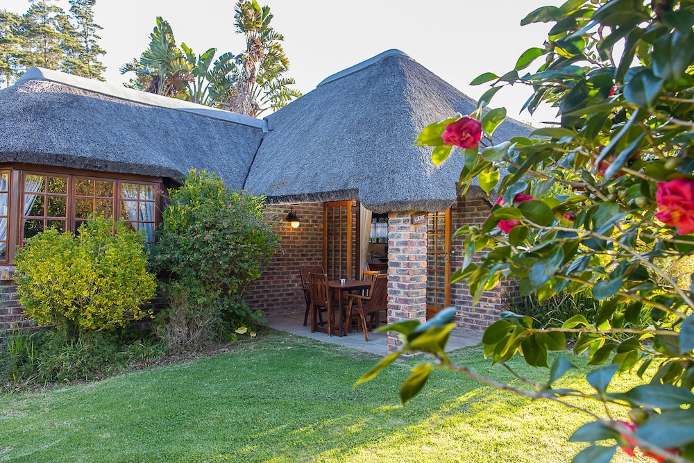 Coral Tree Cottages 15/19