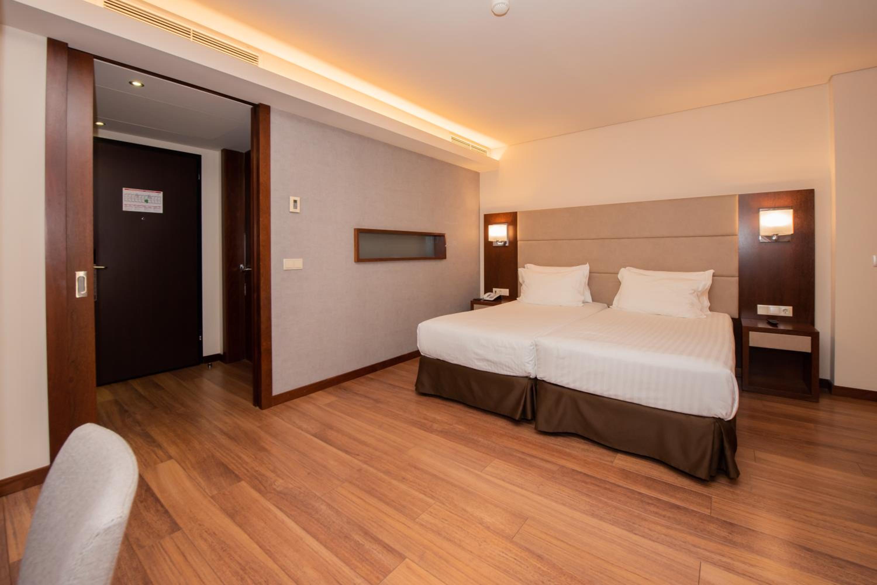 شقة بغرفة نوم واحدة، Eurostars Oporto 4/9