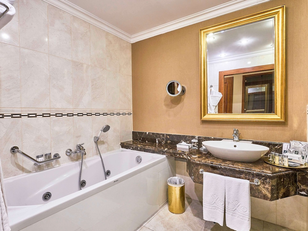 Rixos President Astana Hotel 24/85