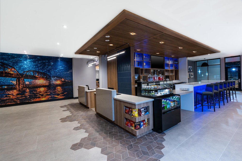 Hyatt Place Eagle Pass 7/50