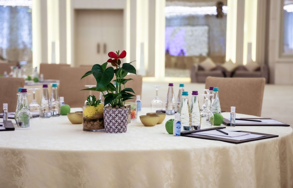 Nofa Riyadh, A Radisson Collection Resort 25/50