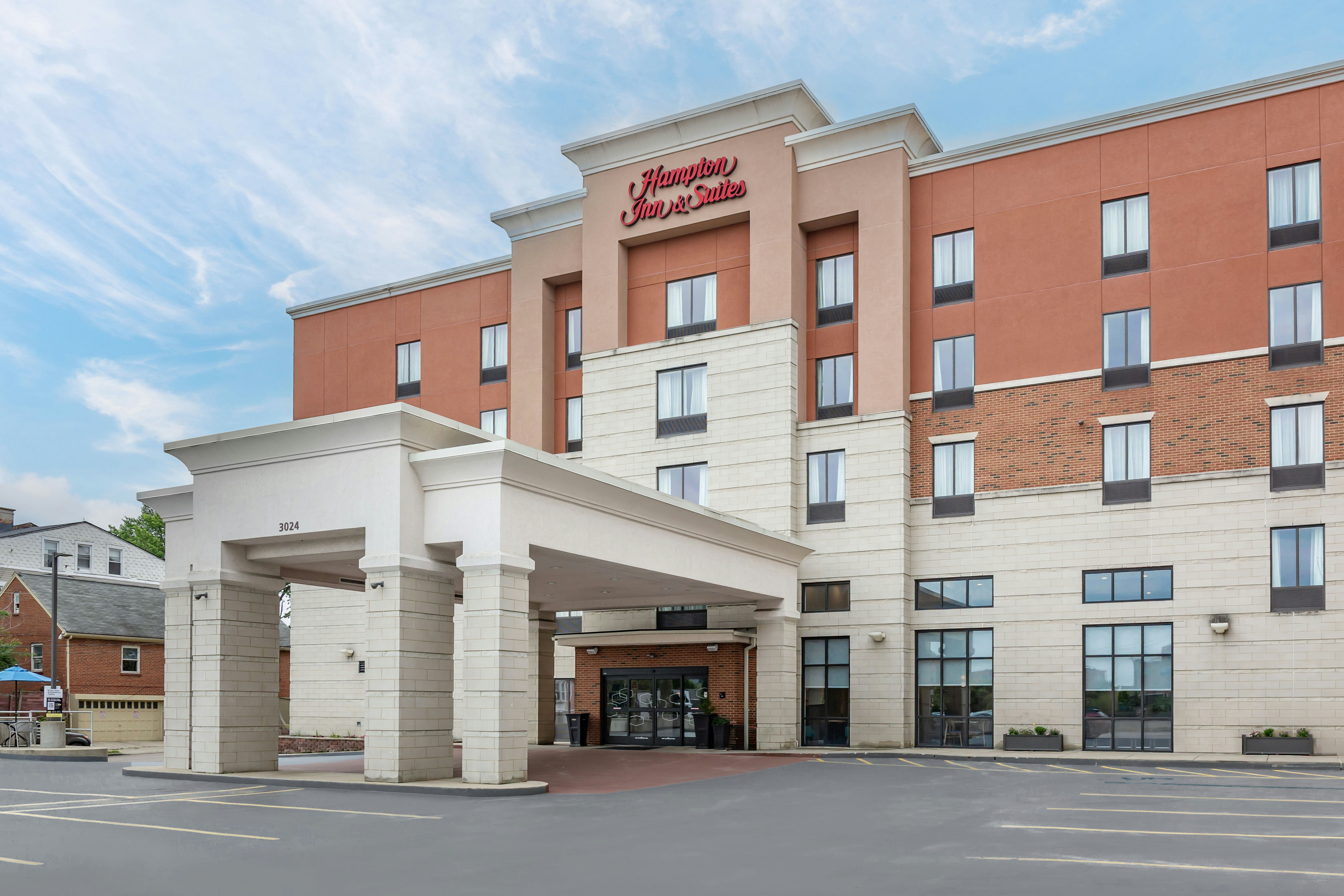 Hampton Inn And Suites Cincinnati Uptown University Area Oh 68/72