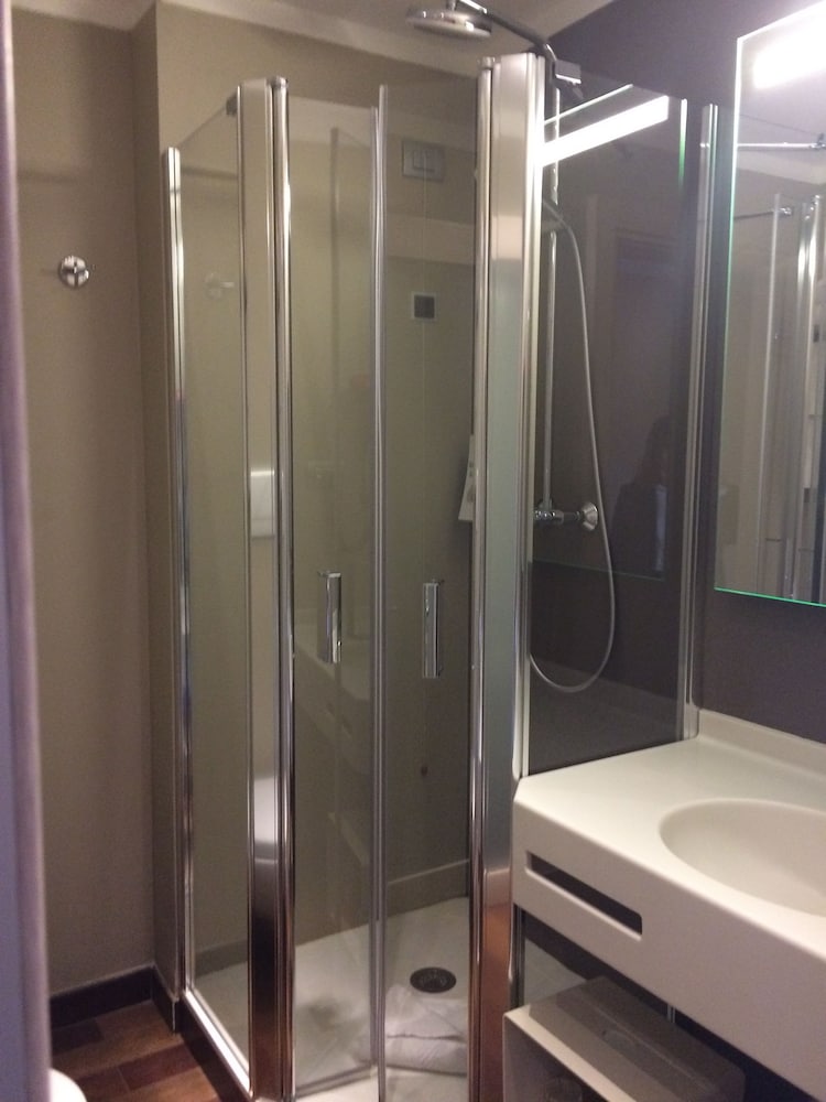 Best Western Plus City Hotel 9/48