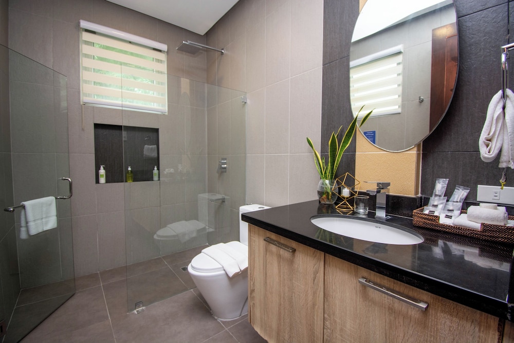 One Hagdan Villas 45/46