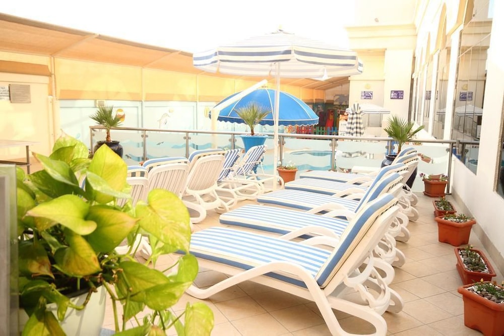 Lavender Hotel Sharjah 42/48