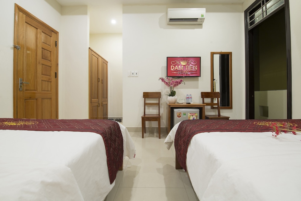 Dam Tien Hotel 32/50