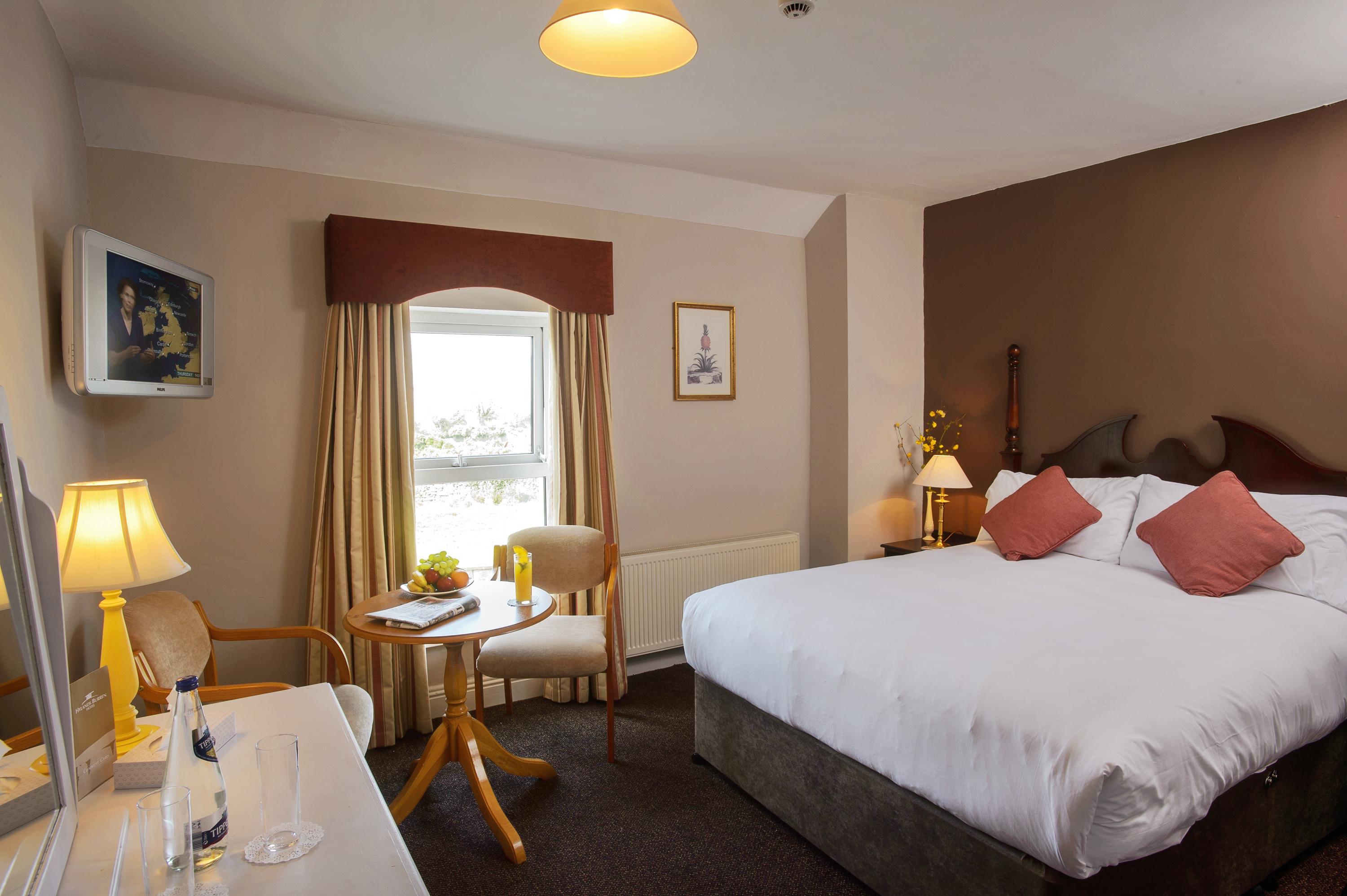 Hylands Burren Hotel 1/18