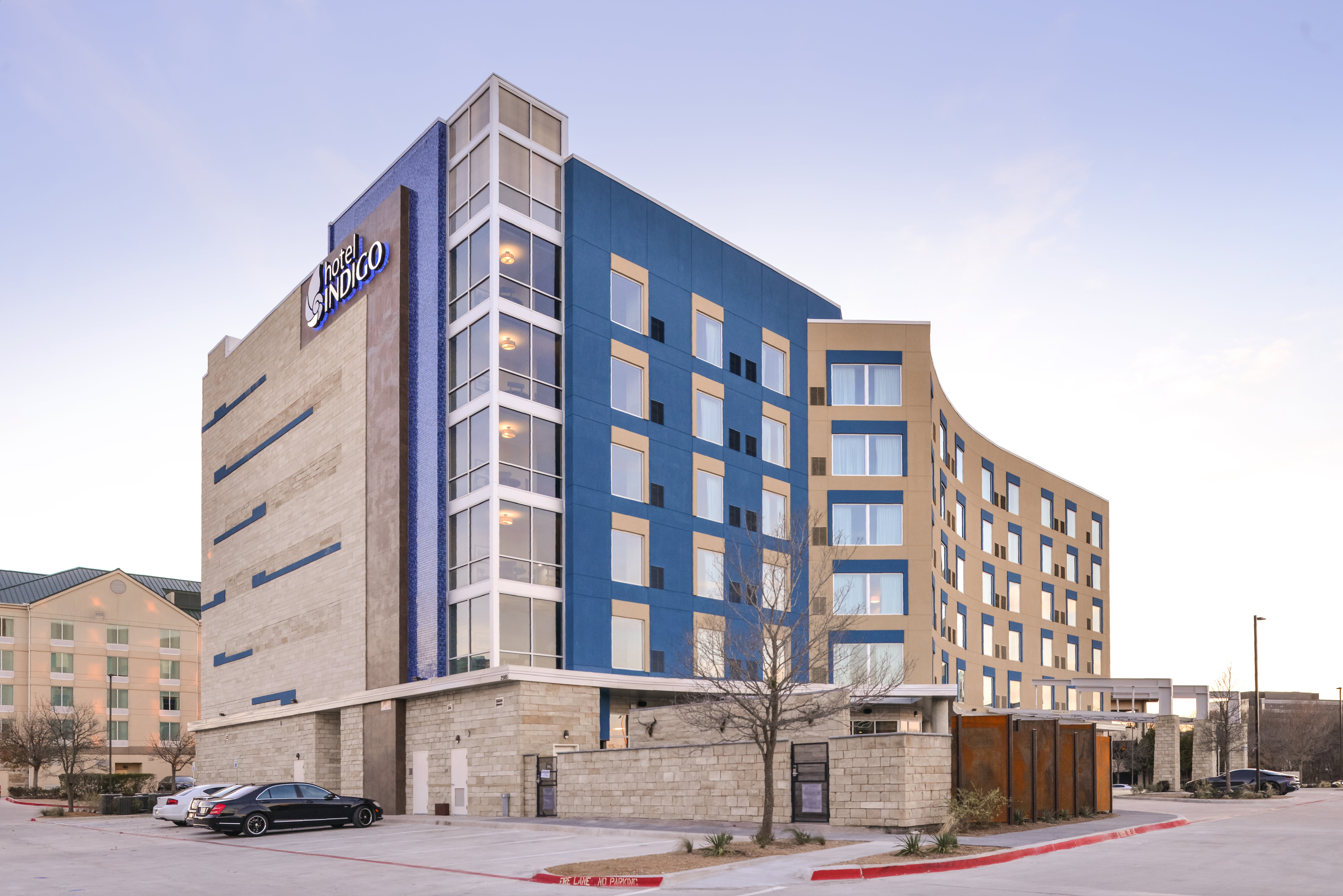 HOTEL INDIGO FRISCO 72/80