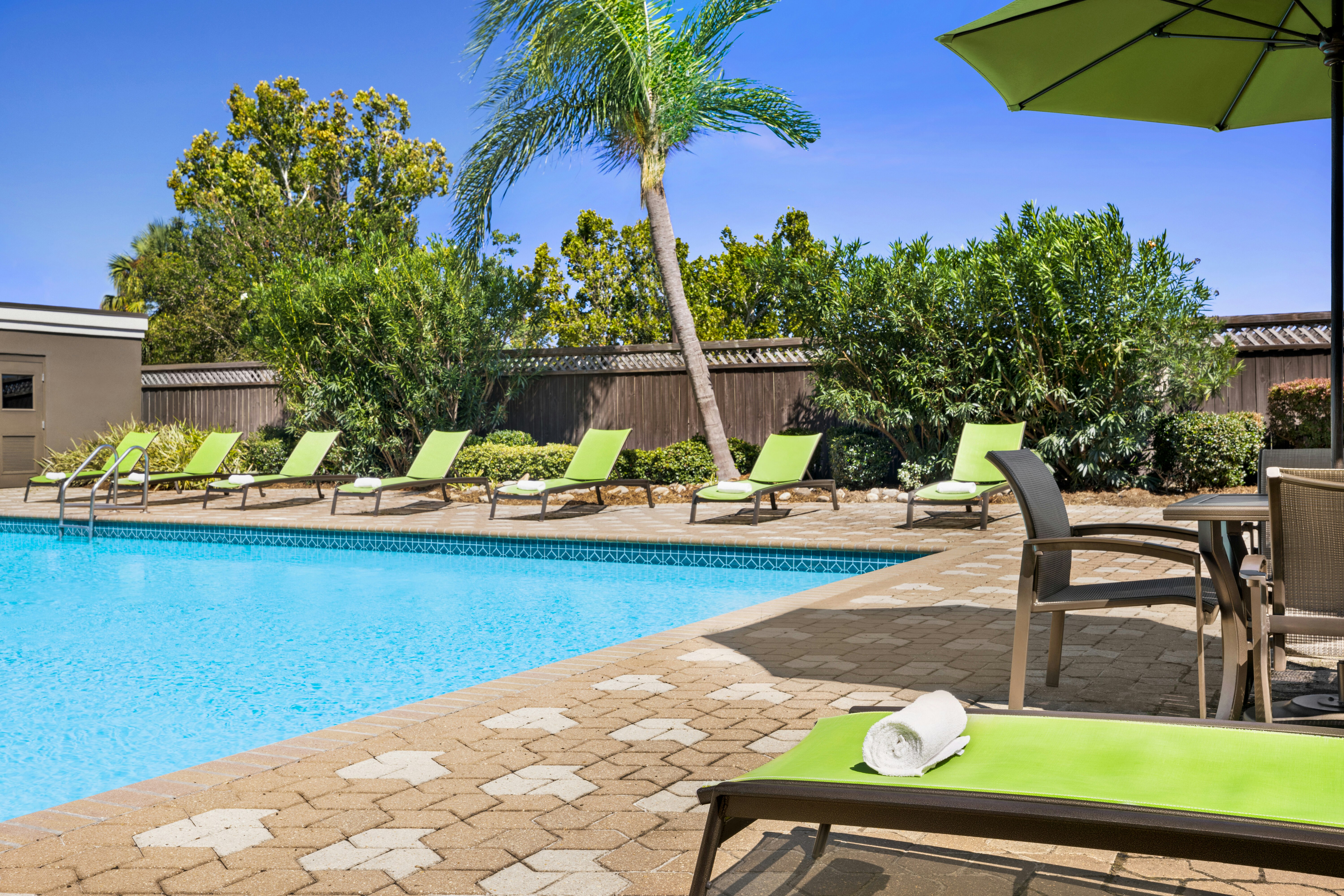 Doubletree By Hilton New Orleans Airport 56/58