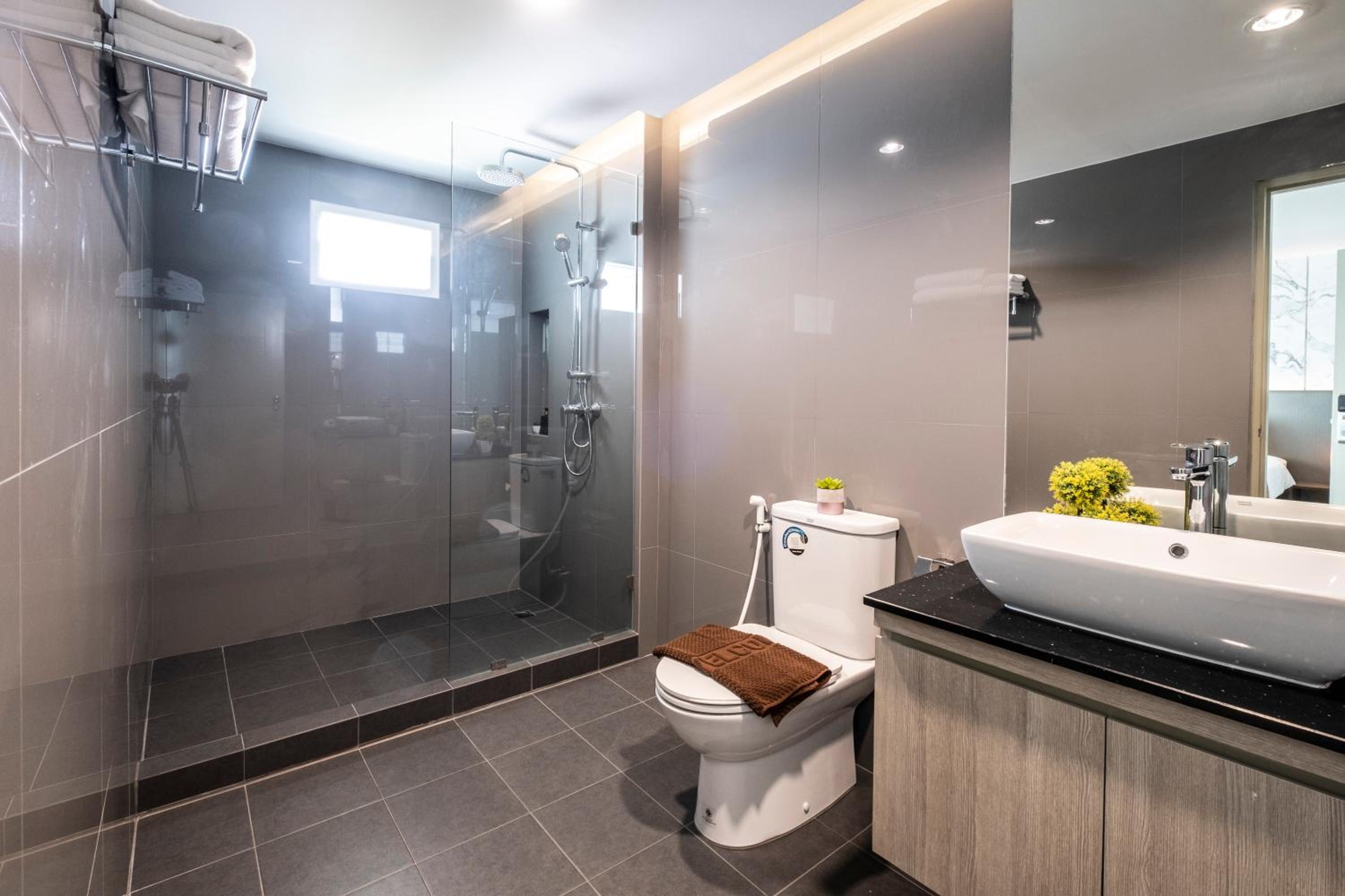 غرفة بريميوم ديلوكس بسرير فردي، Sinsuvarn Airport Suite 8/10