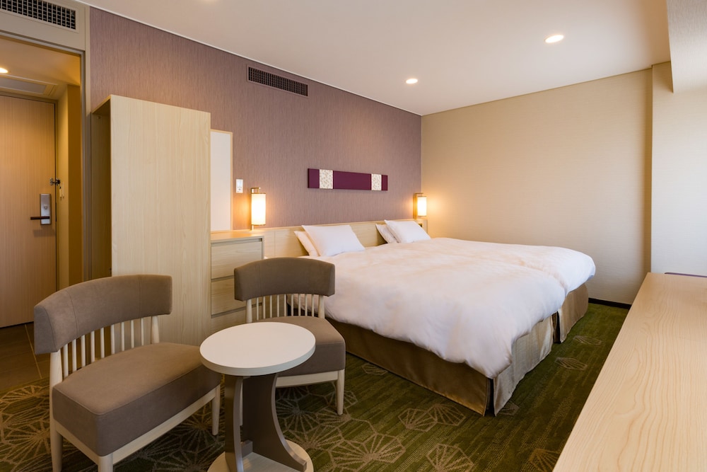 Shinjuku Prince Hotel 12/41