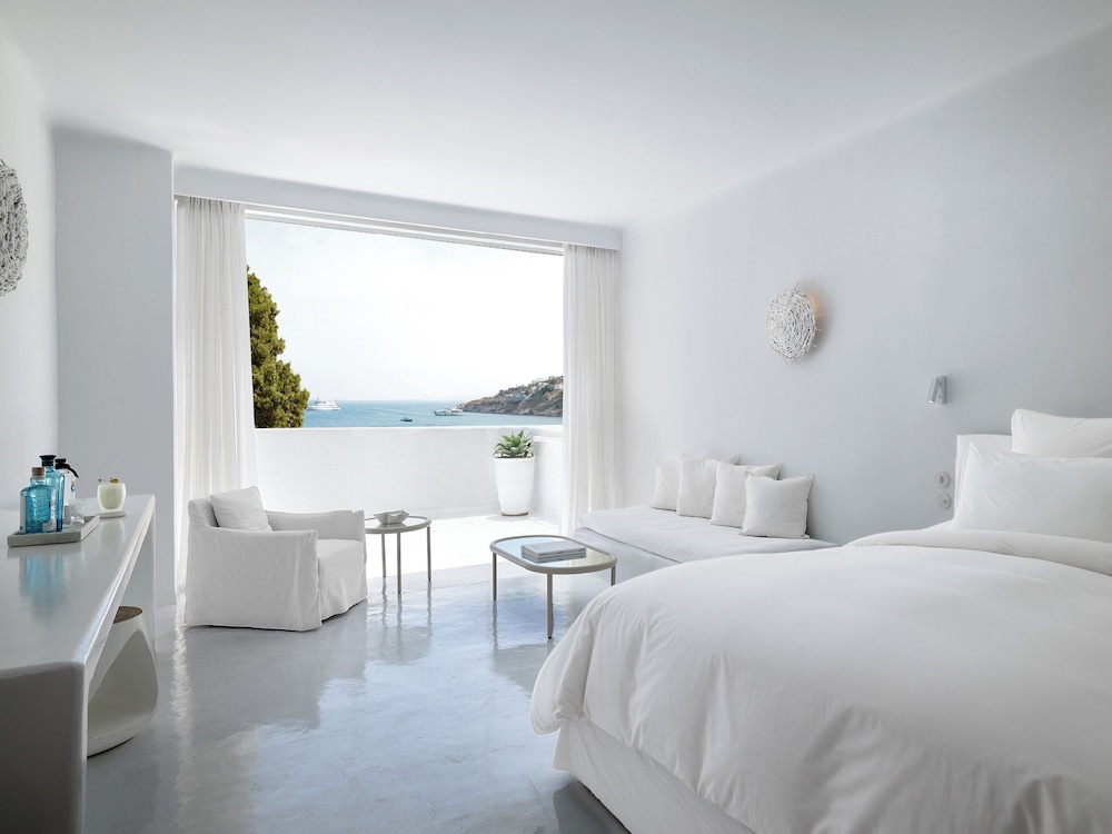 Island, Bungalow, Double Bed, Lateral Side Sea View