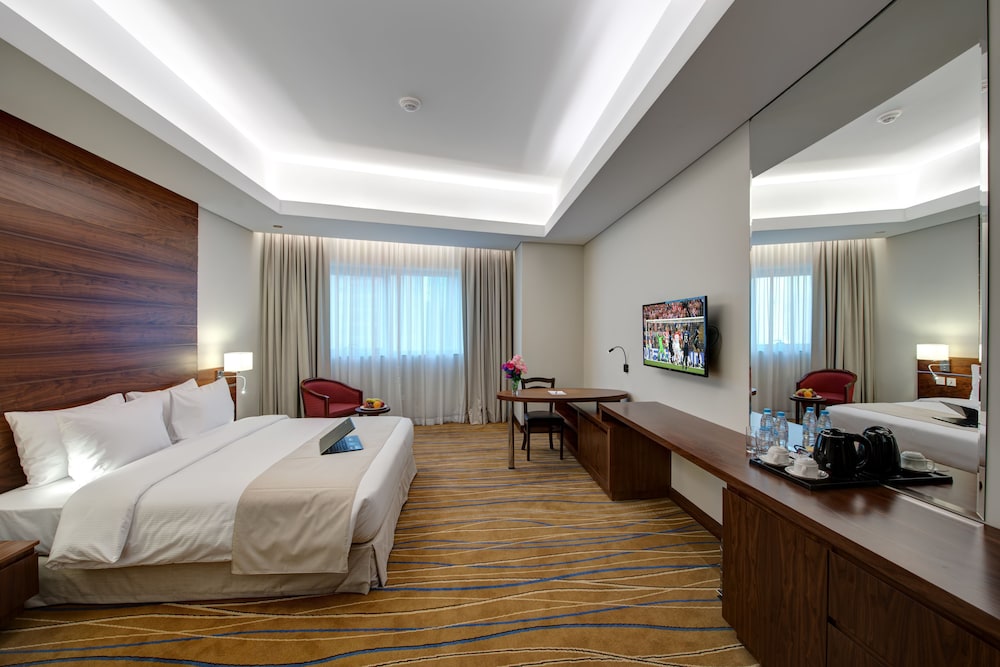 Center Hotel Sharjah 4/34
