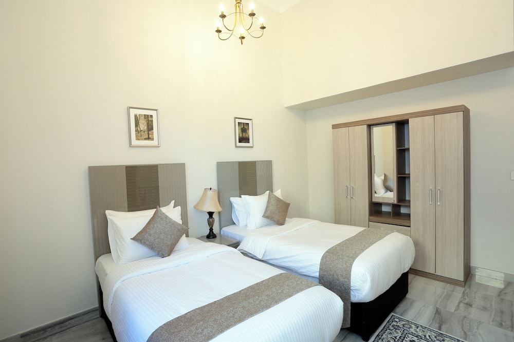 Marbella Holiday Homes 26/50