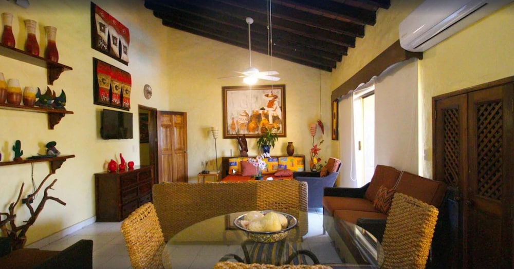Los Tules Villas Del Sol 42/76