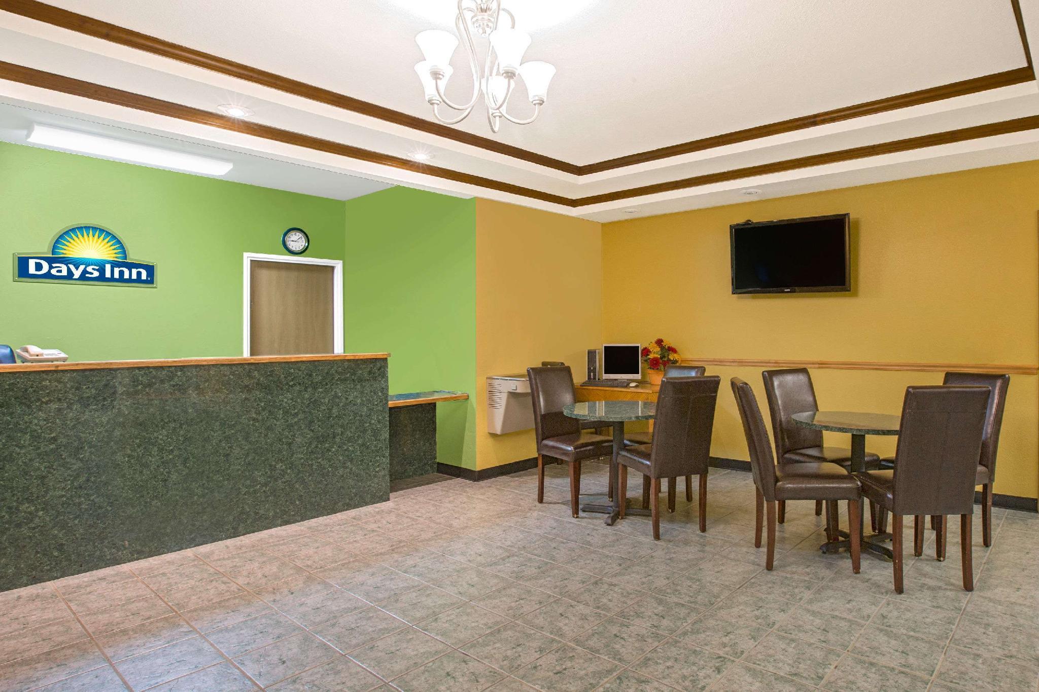 Days Inn By Wyndham Butler 29/32