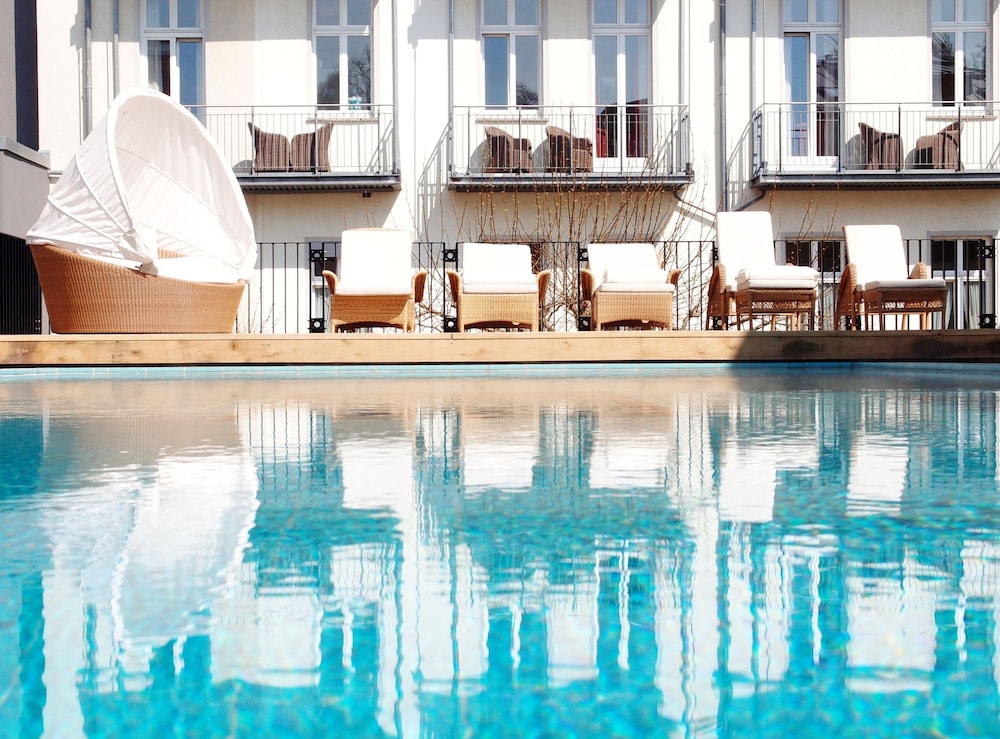 Strandhotel Heringsdorf 60/63