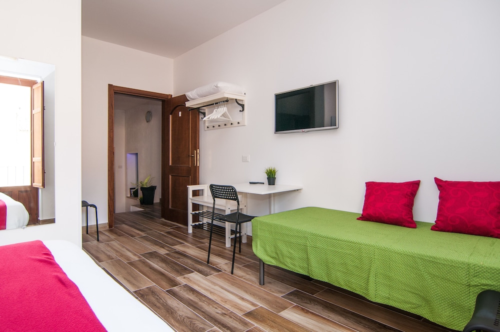 MODICA OLD TOWN ROOMS 30/50