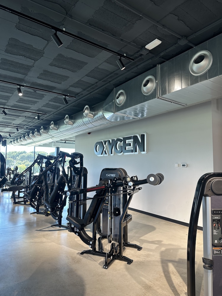 Crown Resorts Club Marbella 27/50