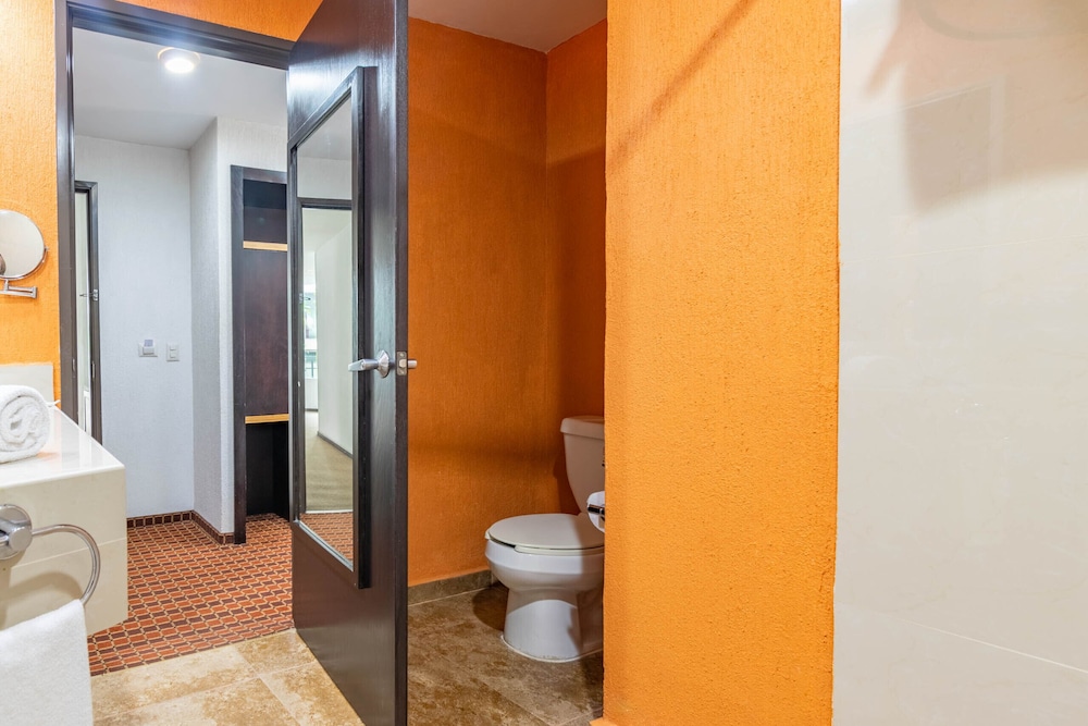 PARIS FC HOTEL 19/76