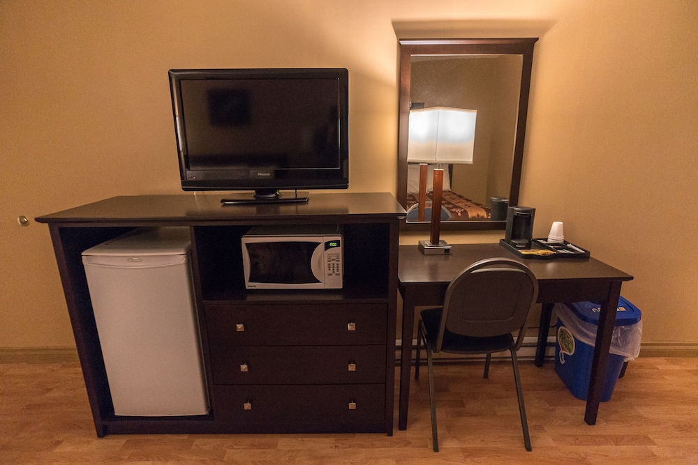 Wescana Inn 34/40