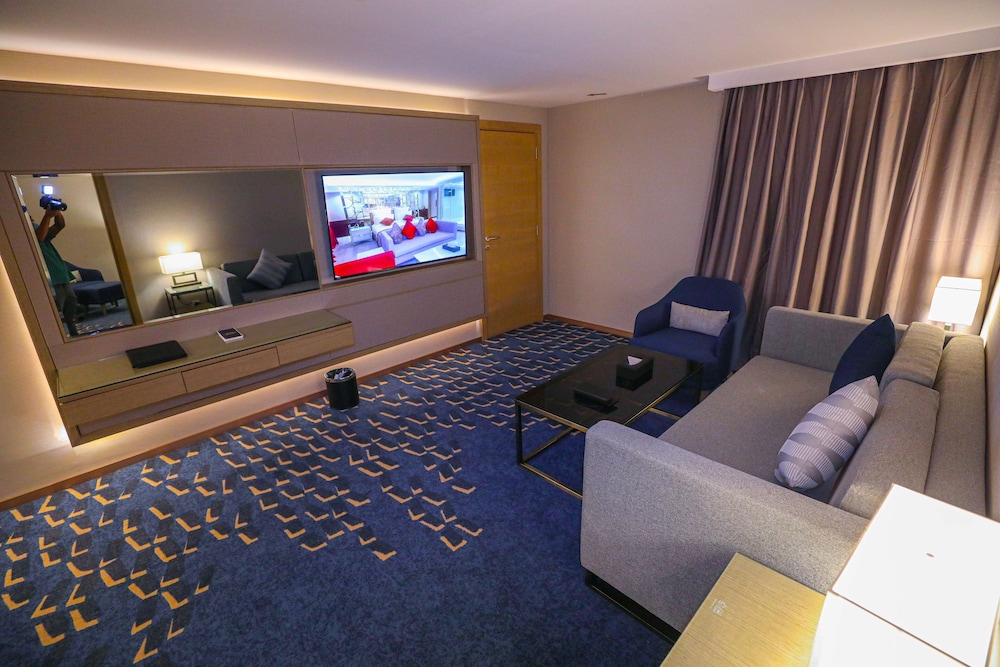 فندق شيرفل الواحة عنيزة(Cheerful Al Waha Unayzah Hotel Ex Golden Tulip Al Waha) 50/72