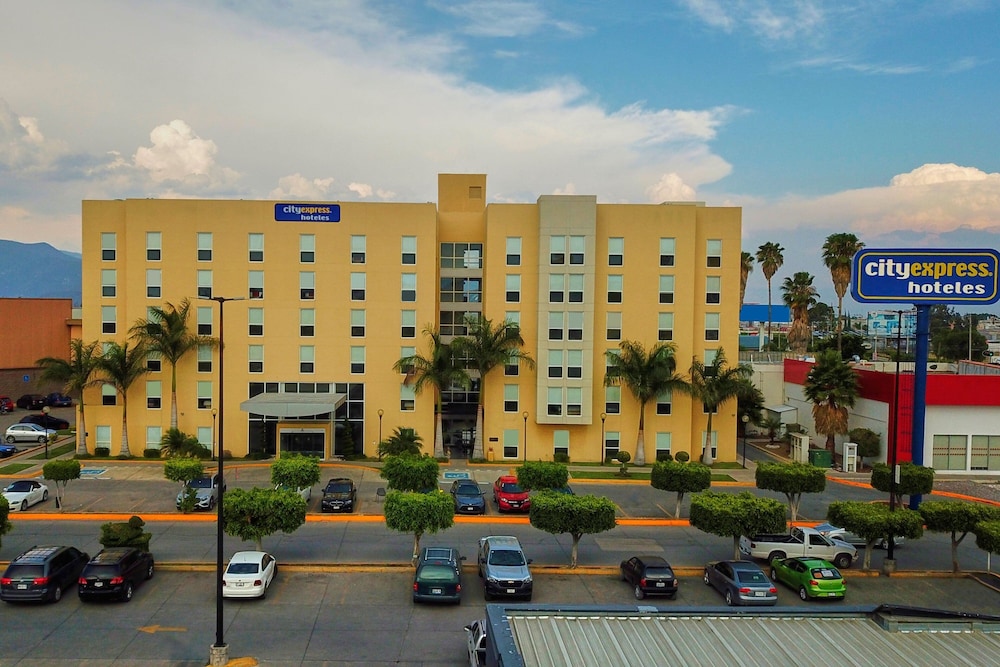 City Express by Marriott Tehuacan 3/50