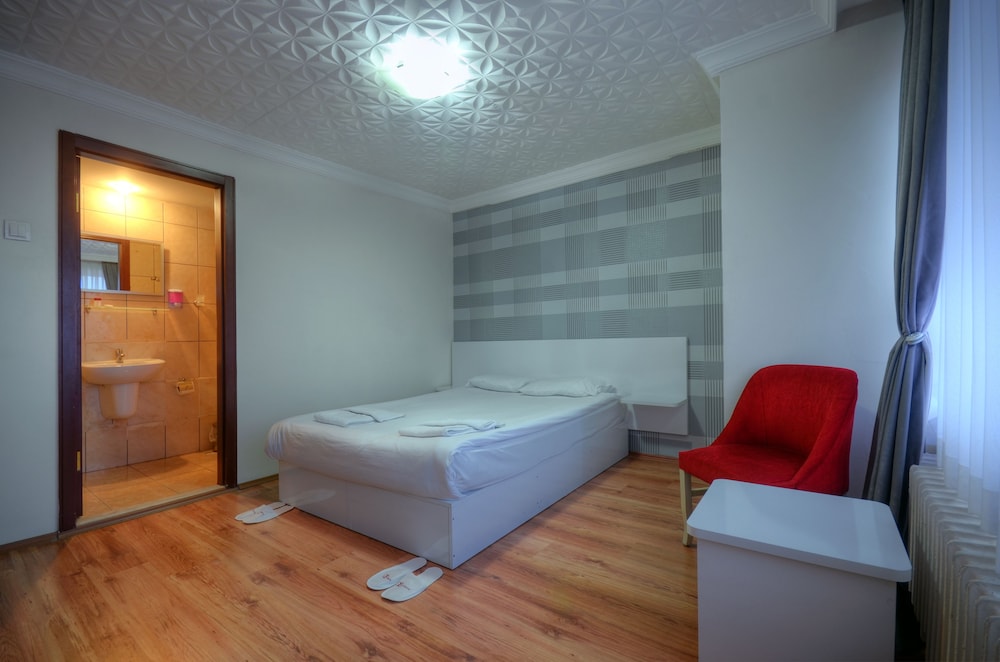 Hotel Abro Necatibey(Formerly DENIZ ATLANTA) 12/55