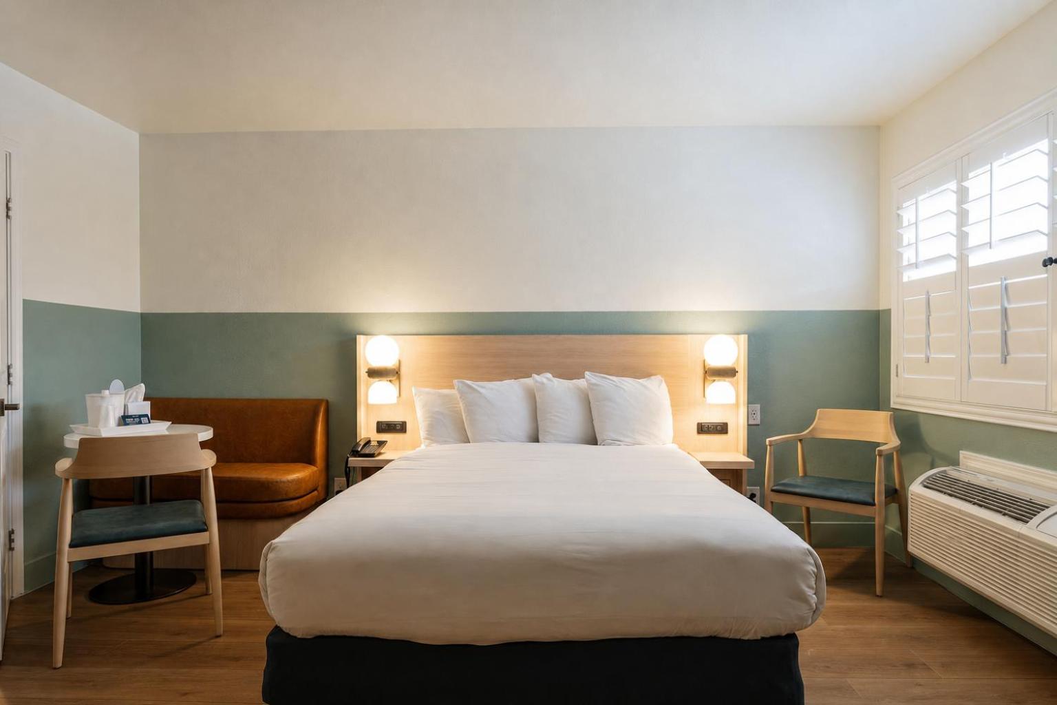 1 Bedroom, Suite, 2 Queen Beds