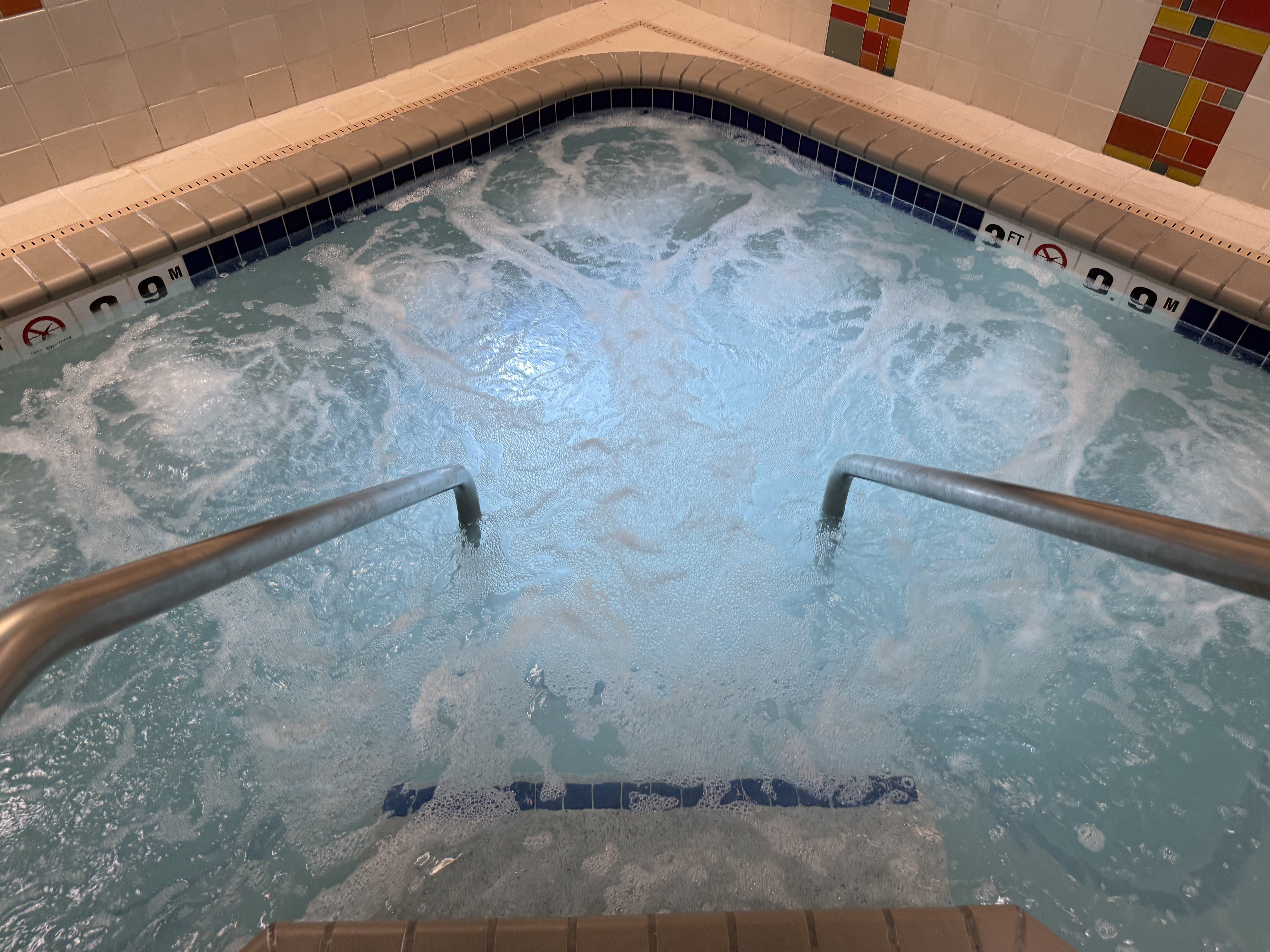 Holiday Inn Express Hotel Suites Loveland 27/56