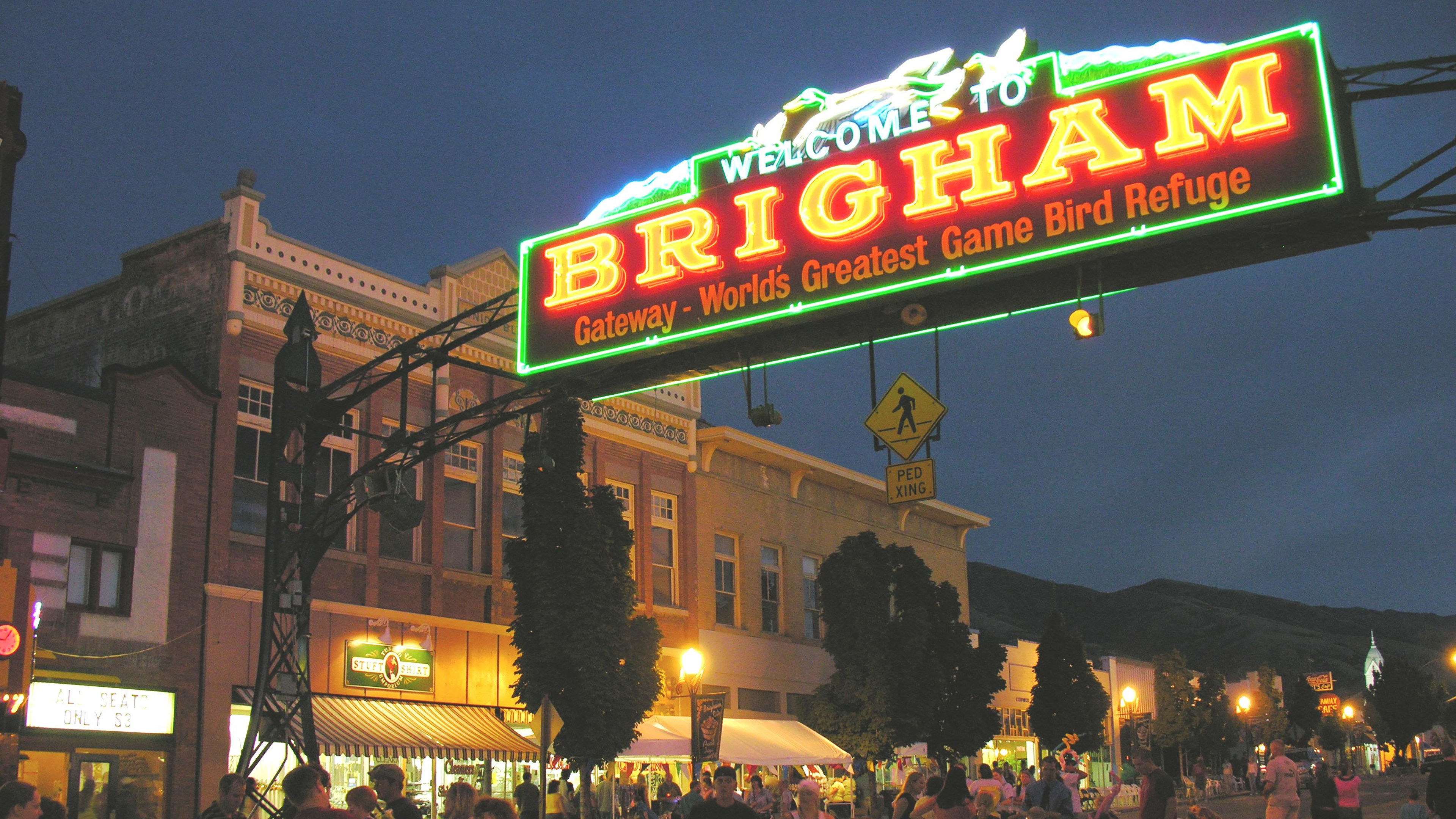 HOLIDAY INN EXPRESS & SUITES BRIGHAM CITY - NORTH UTAH 2/57