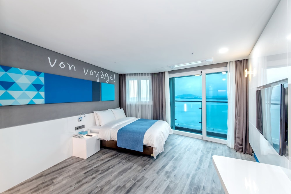 CO-OP CITY HOTEL SEONGSAN 43/71