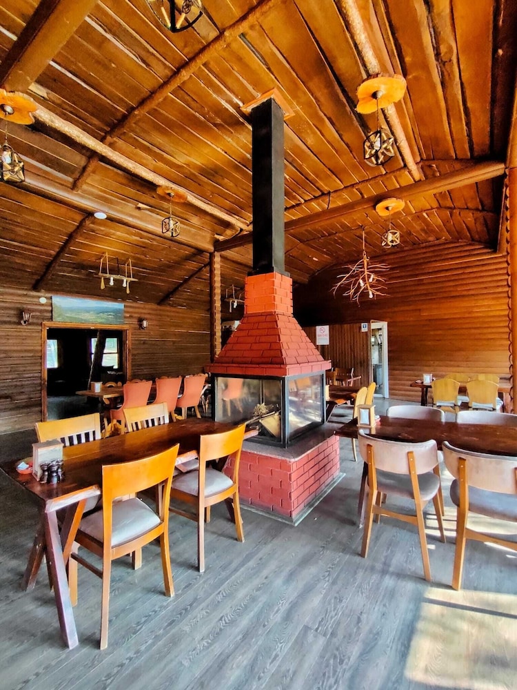 Campinari Doga Evleri & Restaurant 23/50