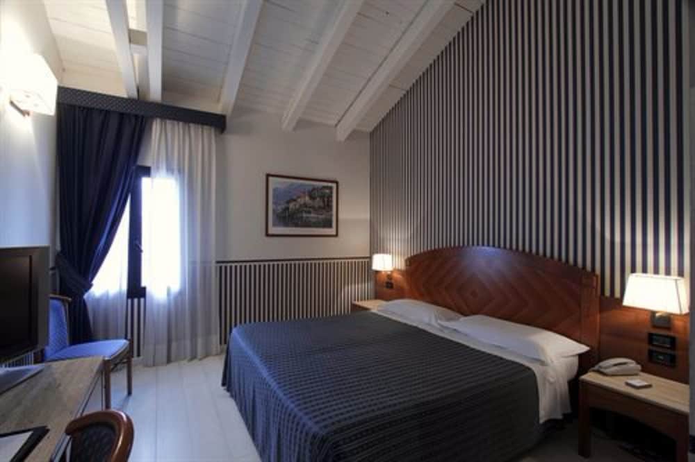Savoia Hotel Country House 8/34