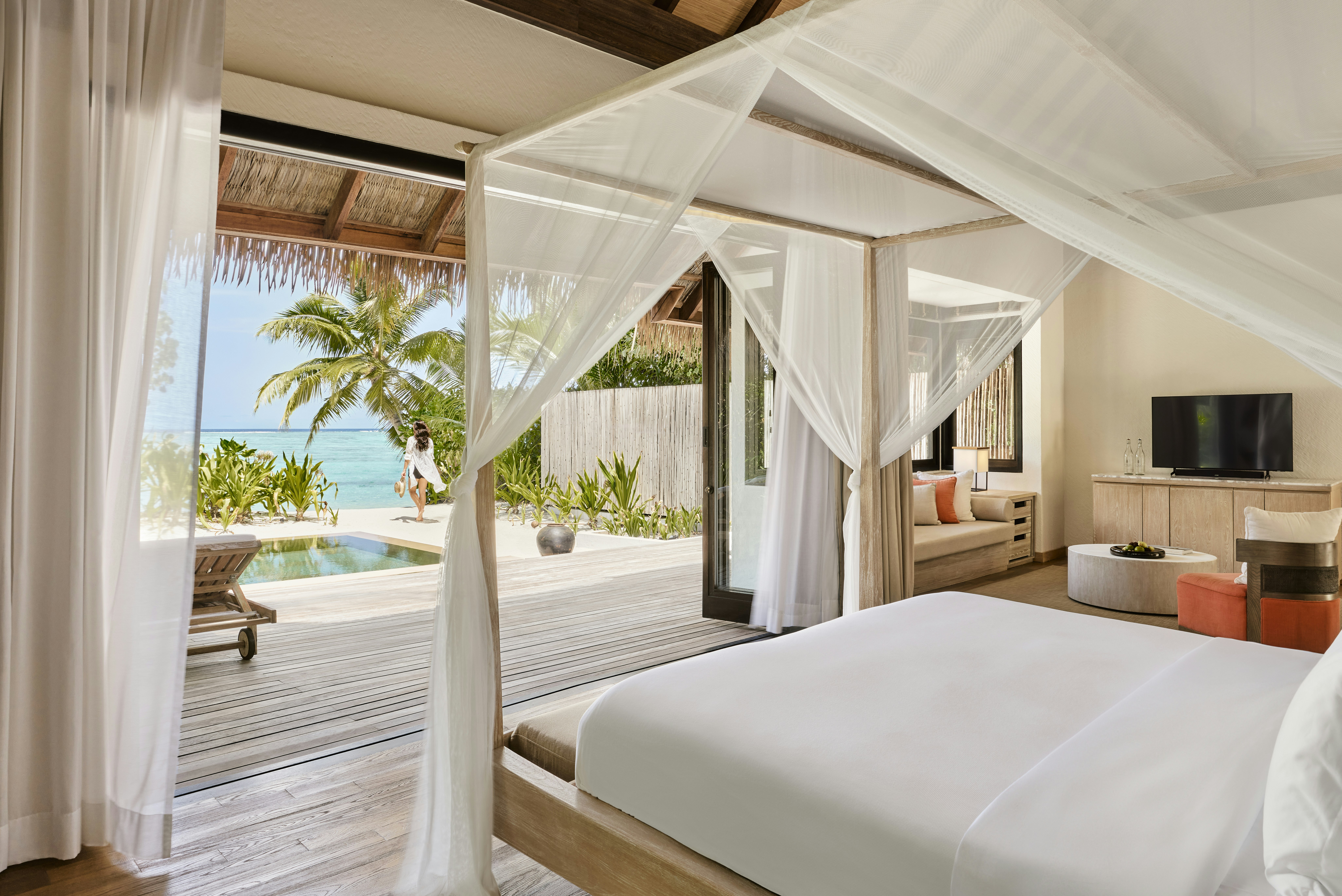 Beach, Suite
