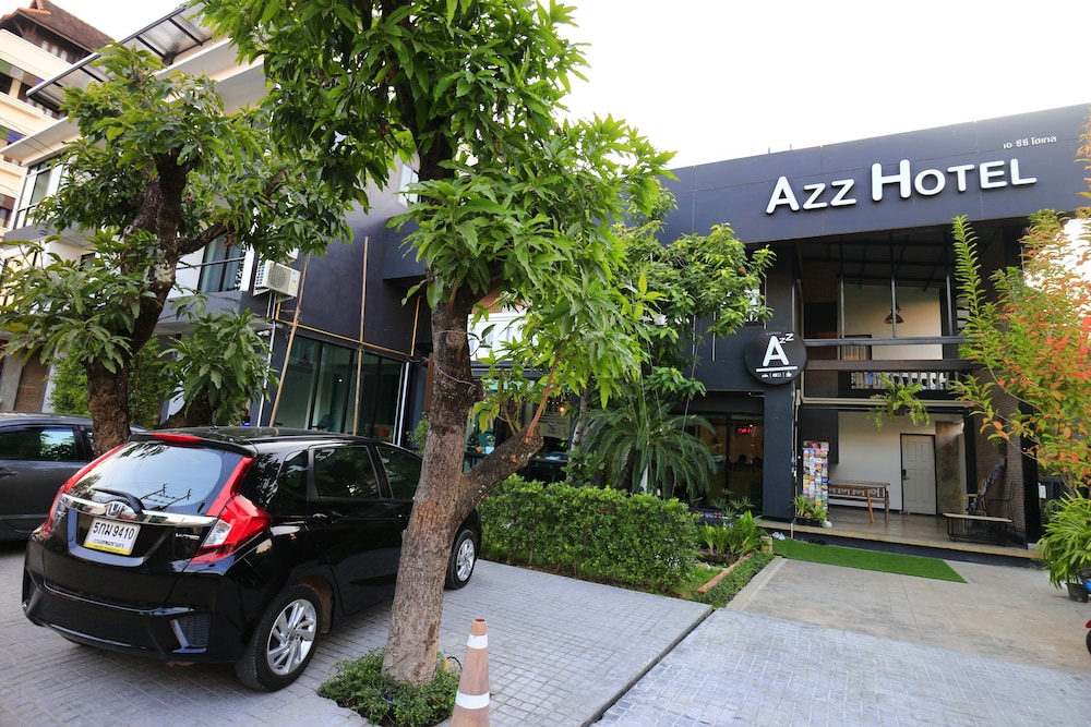 Azz Hotel 30/43