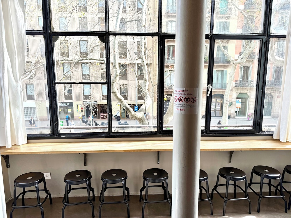 Hip Karma Hostel Shared Rooms 30/50