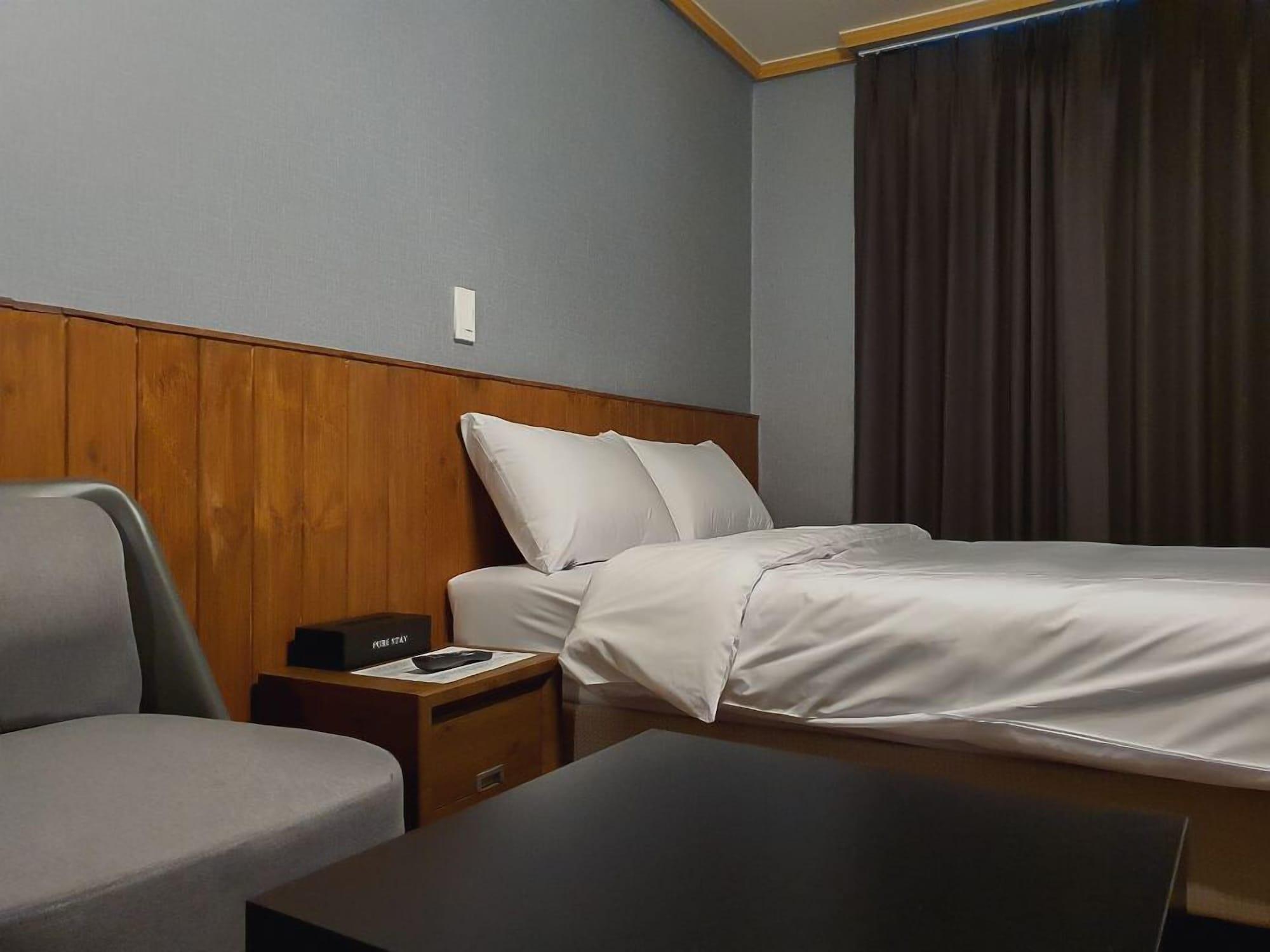 Hyundai Hotel 11/21