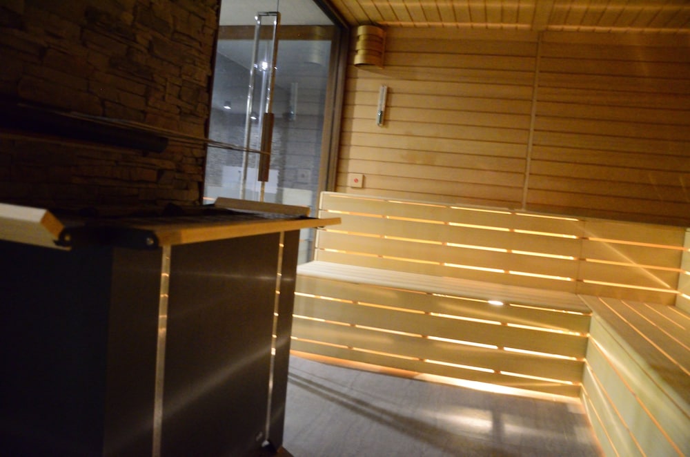 HOTEL & SPA WULFENIA 30/66