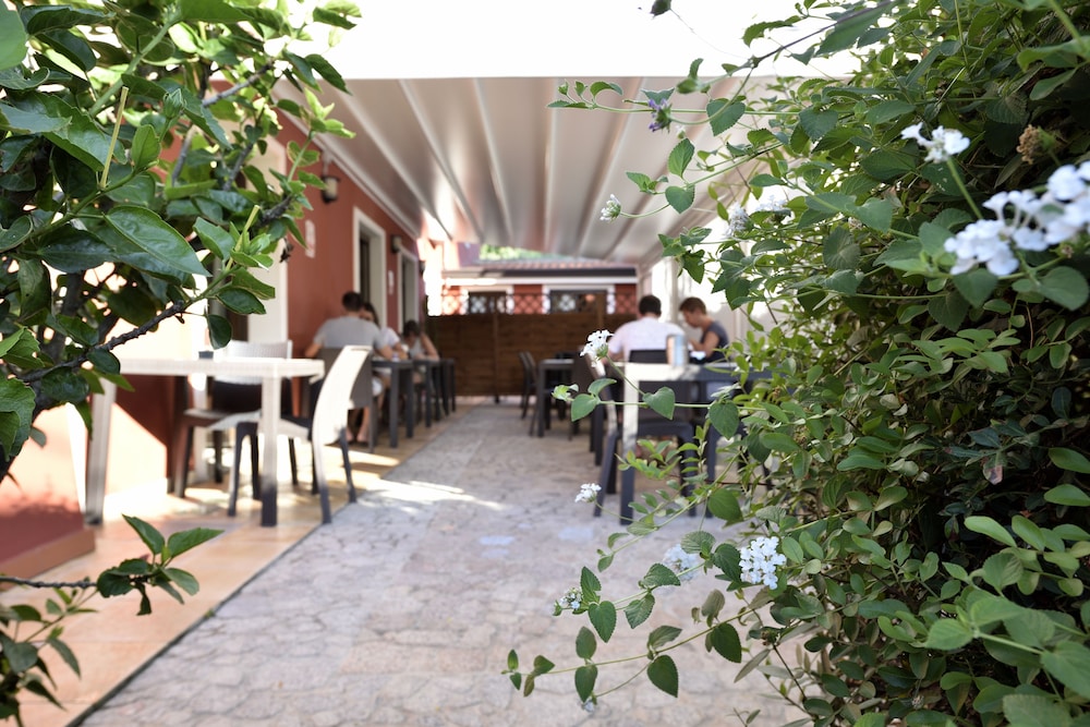 Nicoletta Hotel 56/69