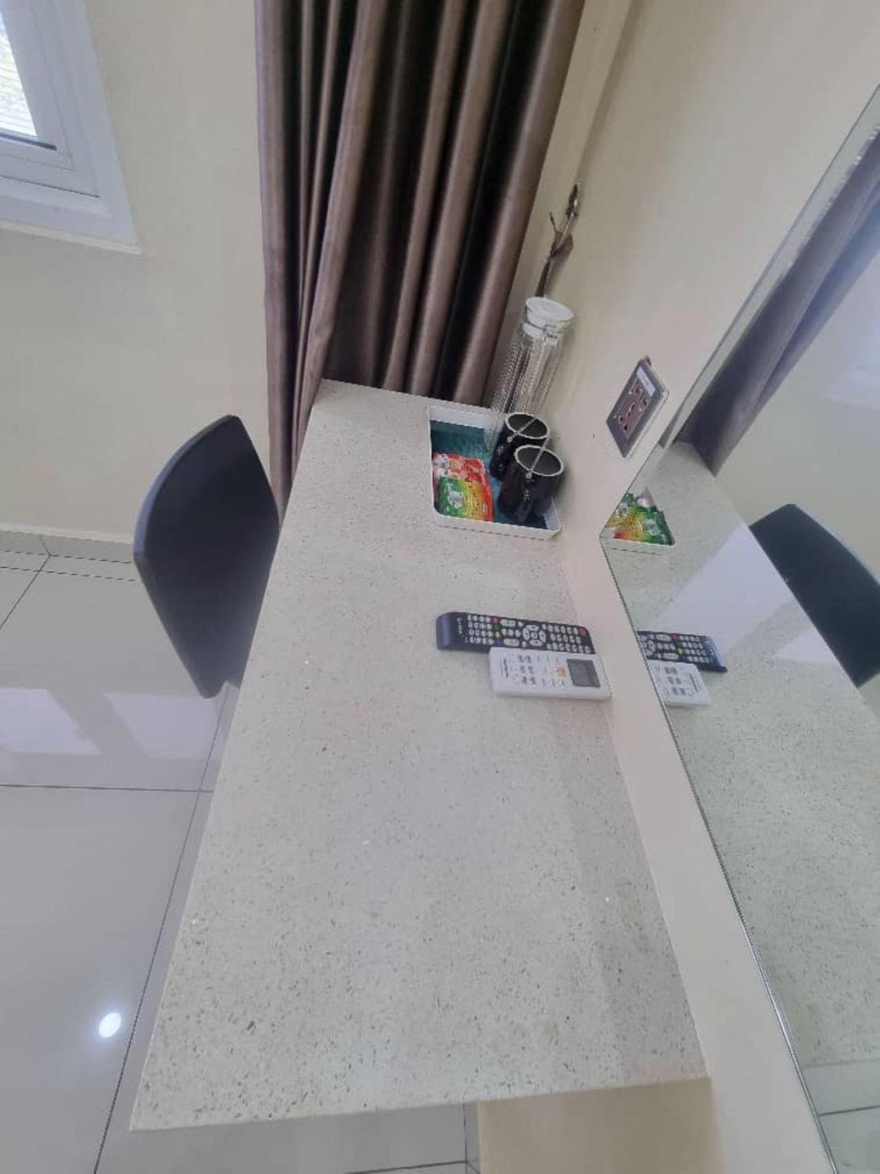 Capital O 89647 Atta Hotel 49/49