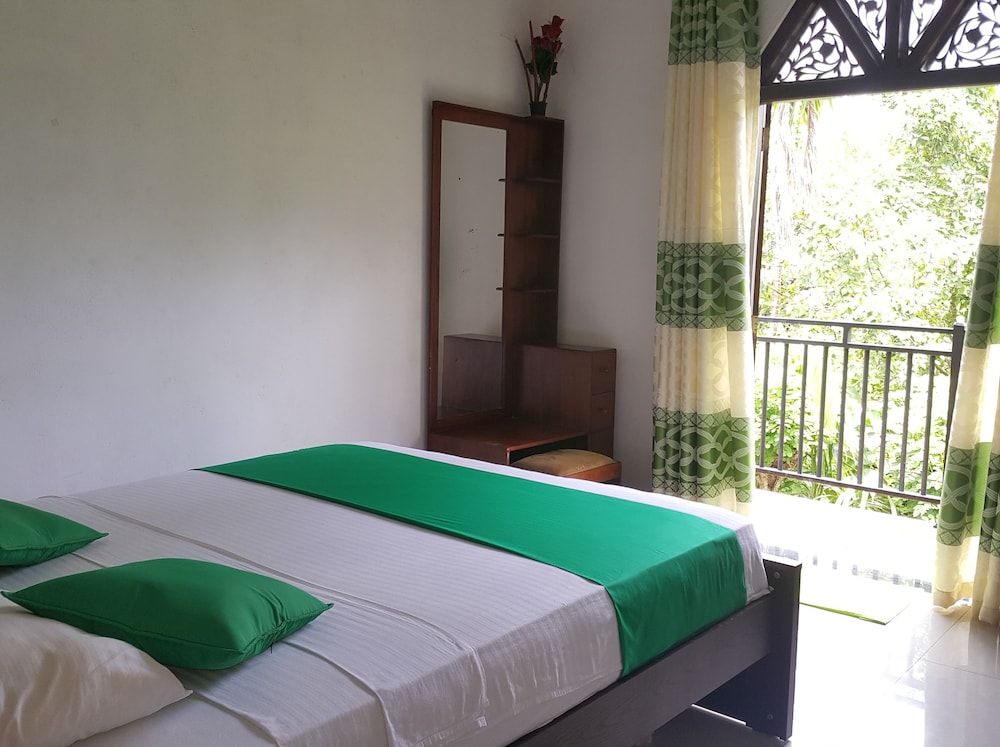 Homestay 24 8/32