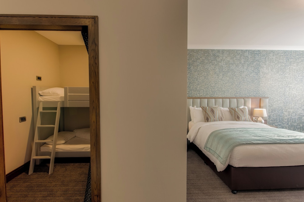 Amber Springs Hotel Health Spa 14/50