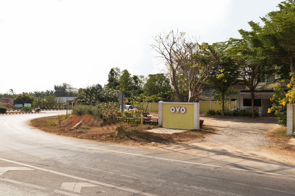 Norn Ranong Hostel 24/29