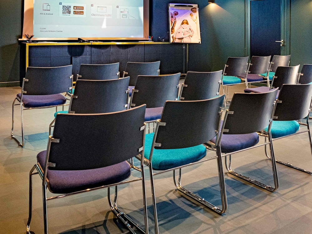 MERCURE ORLEANS CENTRE 54/62